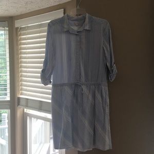 GAP striped 3/4 length sleeve dress
